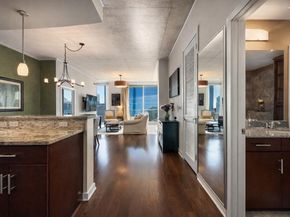 360 Nueces ST 2509, Austin TX 78701