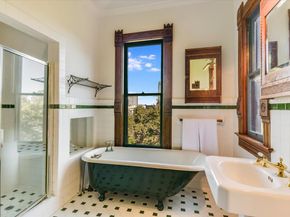 400 Academy DR, Austin TX 78704