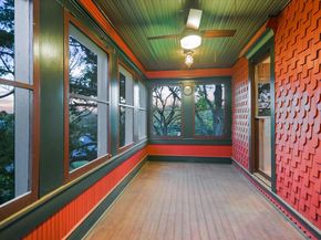 400 Academy DR, Austin TX 78704