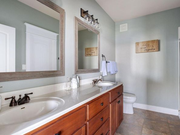 6704 Lantern View DR 202, Jonestown TX 78645