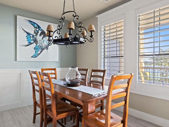 6704 Lantern View DR 202, Jonestown TX 78645