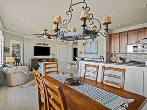 6704 Lantern View DR 202, Jonestown TX 78645