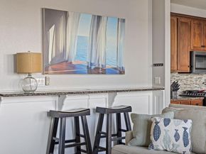 6704 Lantern View DR 202, Jonestown TX 78645