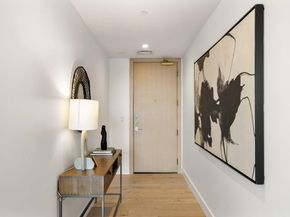 70 Rainey ST 2208, Austin TX 78701