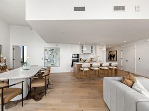 70 Rainey ST 2208, Austin TX 78701