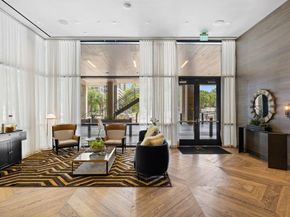 70 Rainey ST 2208, Austin TX 78701