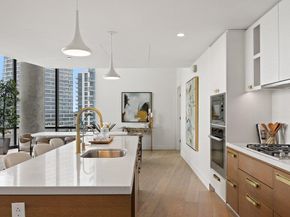 70 Rainey ST 2208, Austin TX 78701