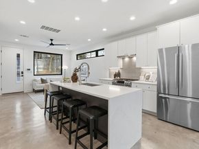 2411 Santa Rosa ST A, Austin TX 78702