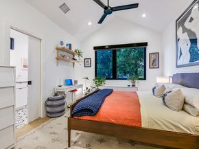 2411 Santa Rosa ST A, Austin TX 78702