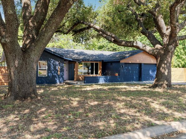 7404 Charlton DR, Austin TX 78723
