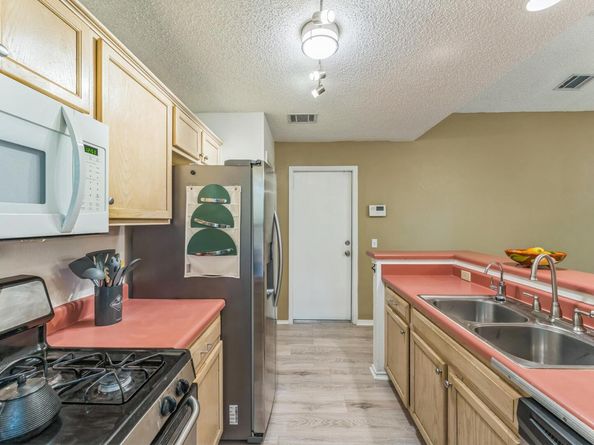16901 Gower ST, Pflugerville TX 78660