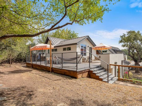 2812 Oak Springs DR 2, Austin TX 78702