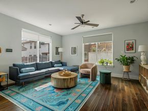 2812 Oak Springs DR 2, Austin TX 78702