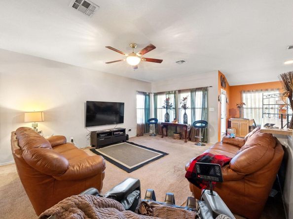 1906 W Pflugerville PKWY, Round Rock TX 78664