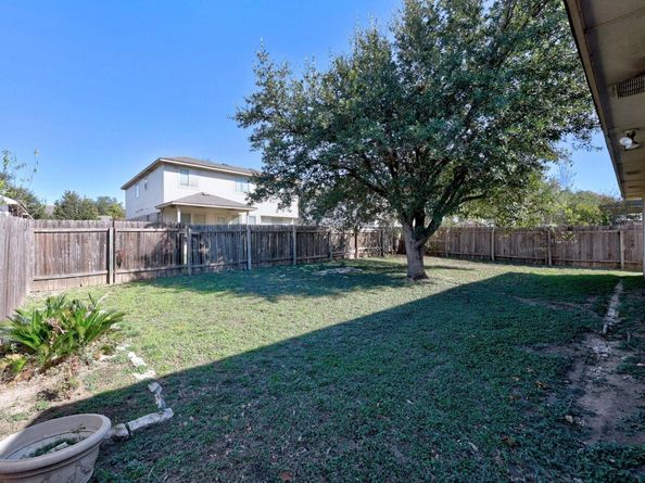 1906 W Pflugerville PKWY, Round Rock TX 78664