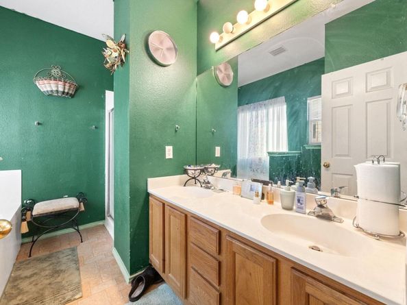 1906 W Pflugerville PKWY, Round Rock TX 78664