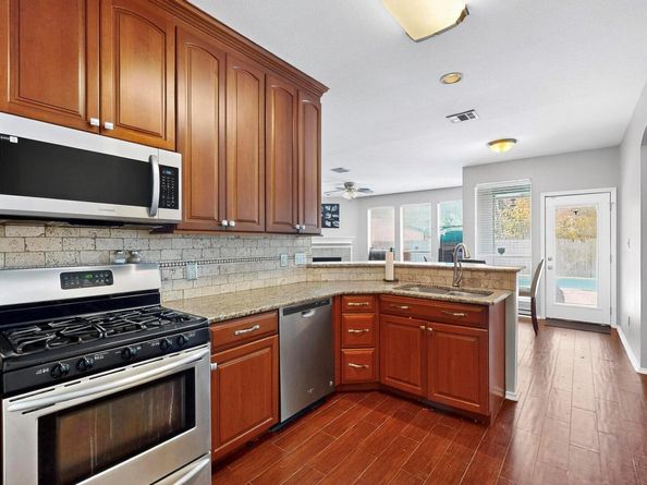 2403 Willow WAY, Round Rock TX 78664