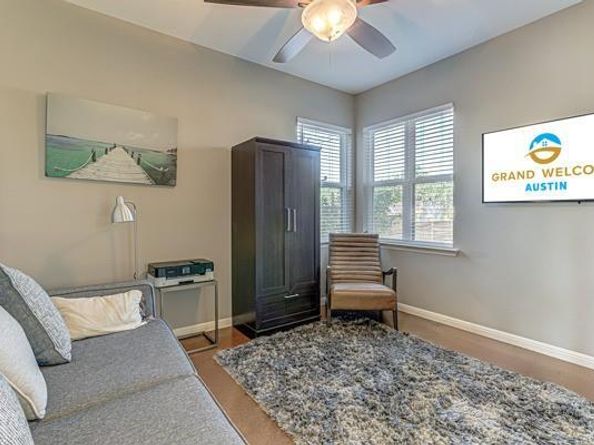 4809 Bolm RD, Austin TX 78702
