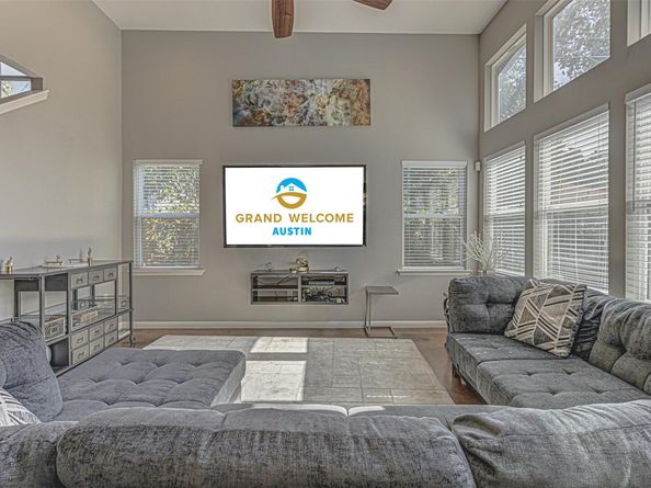 4809 Bolm RD, Austin TX 78702