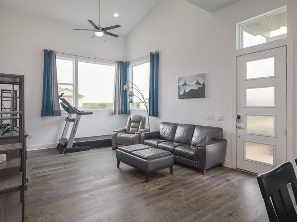 7301 Cordoba DR, Austin TX 78724