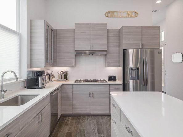 7301 Cordoba DR, Austin TX 78724