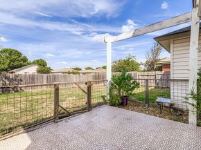 1202 Hughmont DR, Pflugerville TX 78660