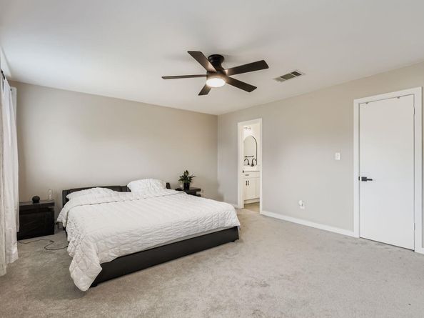 1202 Hughmont DR, Pflugerville TX 78660