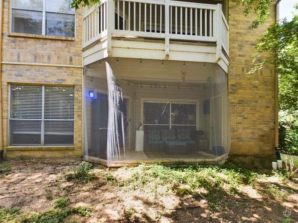 2450 Wickersham LN 501, Austin TX 78741