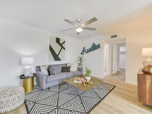 3703 Harmon Ave 206, Austin TX 78705