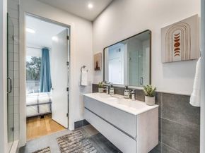 3421 Neal ST A, Austin TX 78702