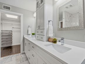 1004 Jousting PL, Austin TX 78746