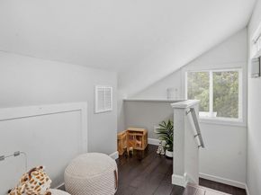 1004 Jousting PL, Austin TX 78746