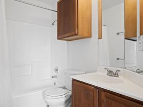 2908 Whisper Oaks LN, Georgetown TX 78628