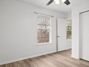 2908 Whisper Oaks LN, Georgetown TX 78628