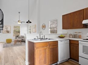 2908 Whisper Oaks LN, Georgetown TX 78628