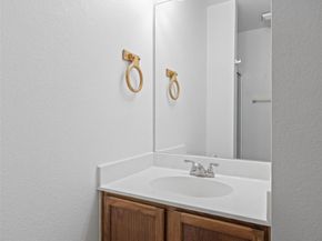 2908 Whisper Oaks LN, Georgetown TX 78628