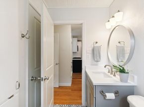 1408 Valleyridge DR A & B, Austin TX 78704