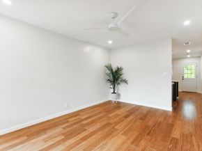 1408 Valleyridge DR A & B, Austin TX 78704