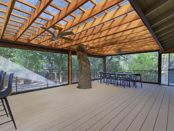 8710 Silverhill LN, Austin TX 78759