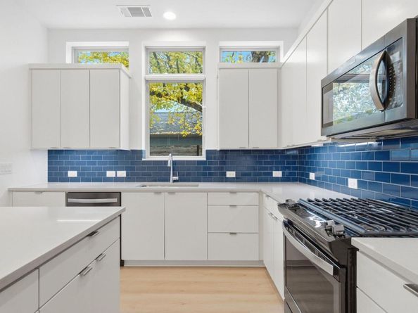 2811 Garwood St, Austin TX 78702