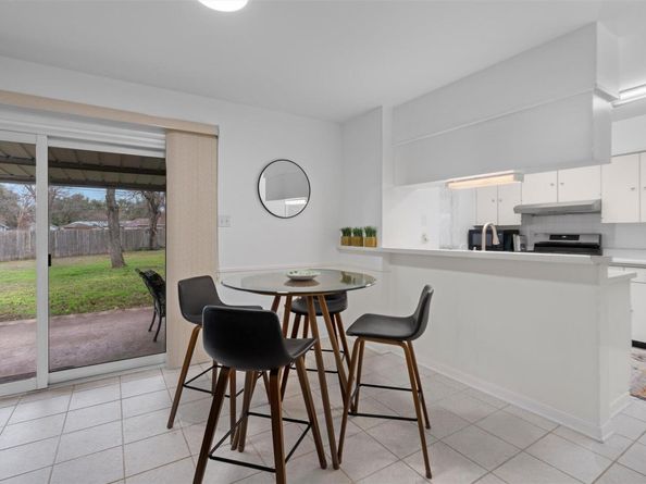 2009 Northridge DR, Austin TX 78723