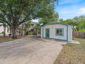 6807 Trendal LN, Austin TX 78744