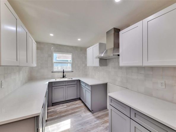 6807 Trendal LN, Austin TX 78744