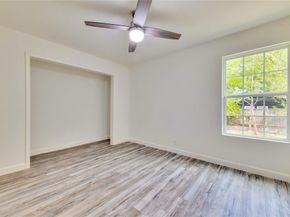 6807 Trendal LN, Austin TX 78744