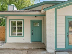 6807 Trendal LN, Austin TX 78744