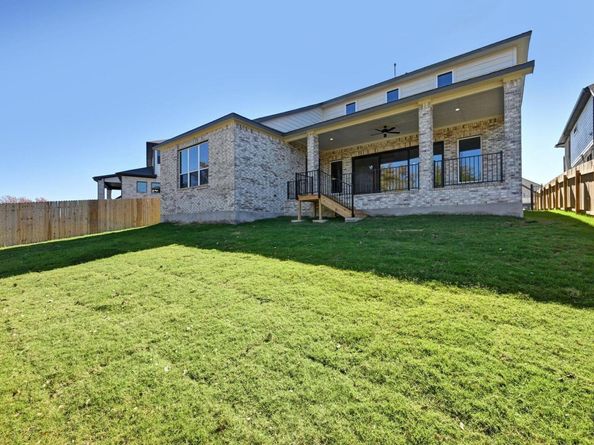 180 Montecilo DR, Liberty Hill TX 78642