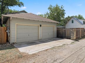 1106 Maufrais ST, Austin TX 78703