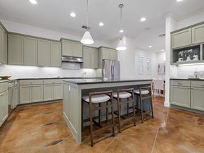 1106 Maufrais ST, Austin TX 78703