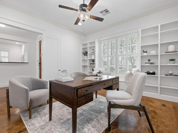 1106 Maufrais ST, Austin TX 78703