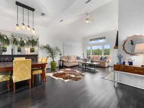 6905 Crosby CIR 16, Austin TX 78746